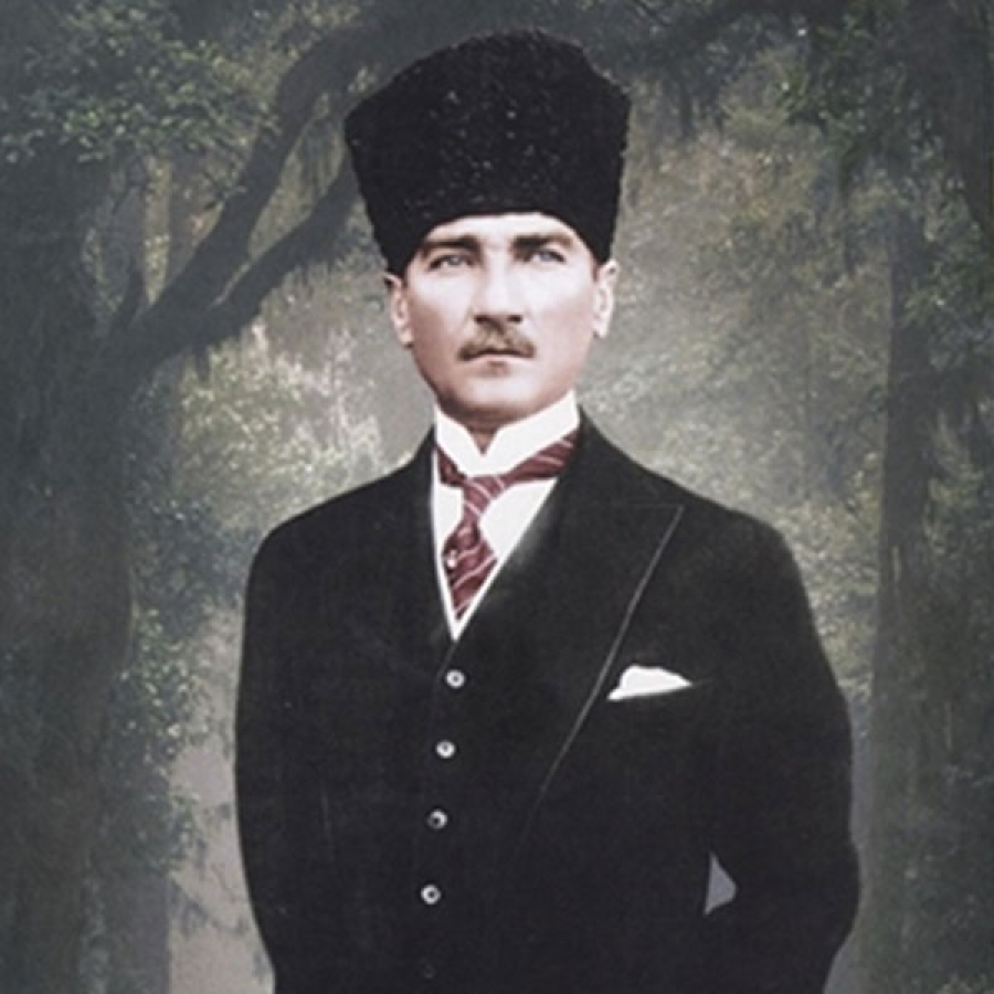 ATATÜRK POSTERLERİ